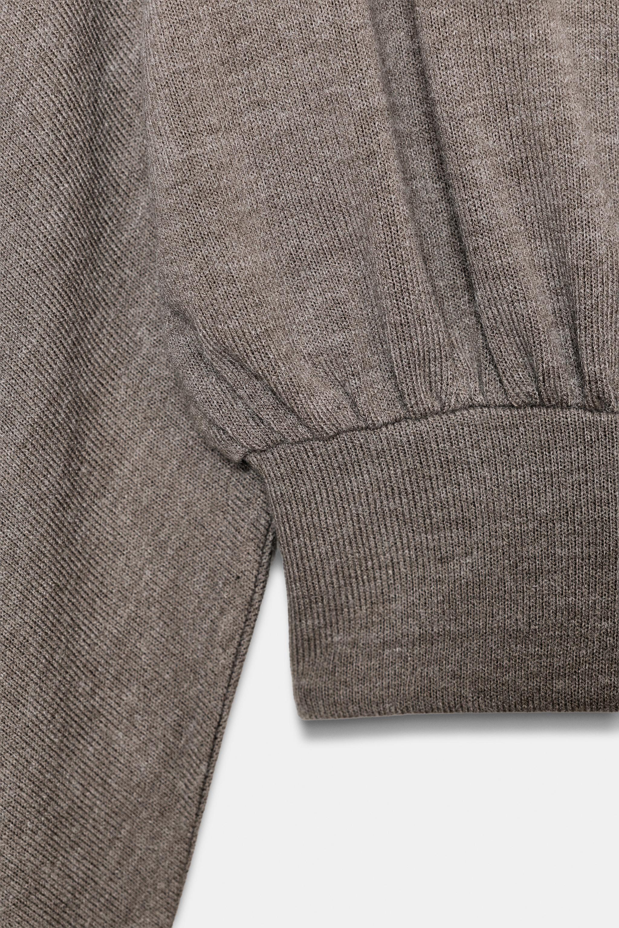 LONG SLEEVE SOFT SWEATER